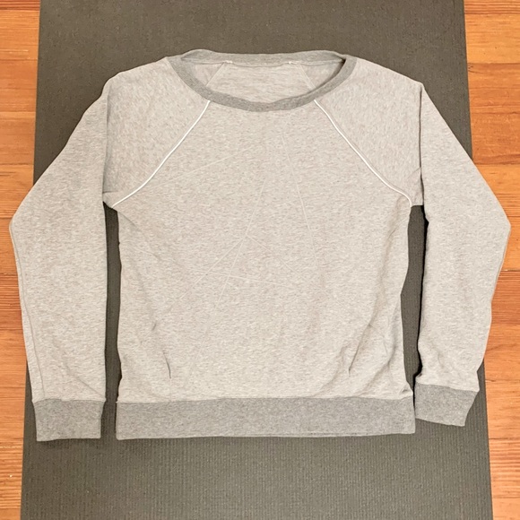 Rare! Lululemon geometric pattern sweatshirt - Picture 1 of 3